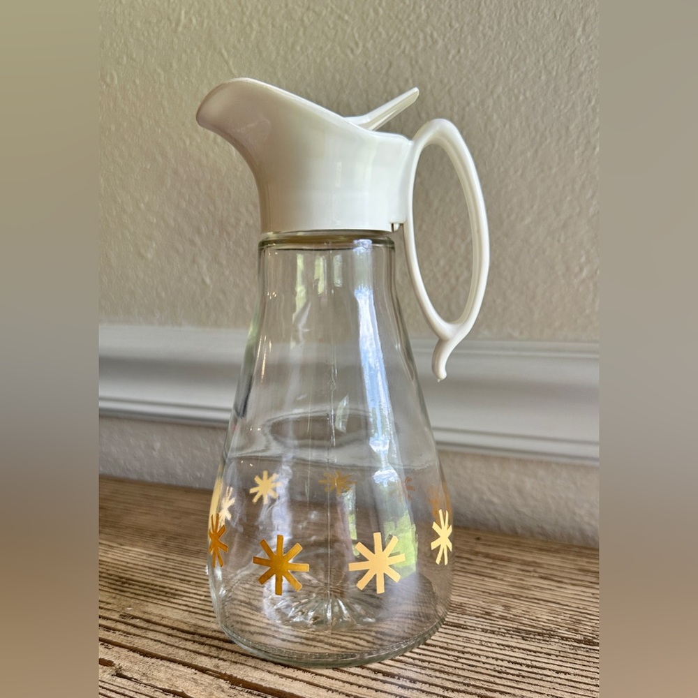 Vintage Log Cabin Syrup Pitcher MCM Gold Atomic Starburst Design Glass Dispenser